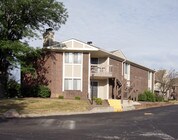 North Willow Apartments