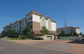 Stoneleigh at the Reserve Apartments