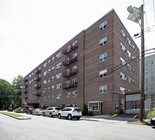 Pomona Park Apartments