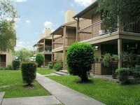 Brentwood Oaks Apartments