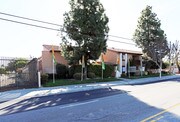 Newhope Pines Apartments