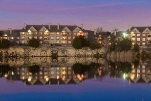 Estate on Quarry Lake Apartments