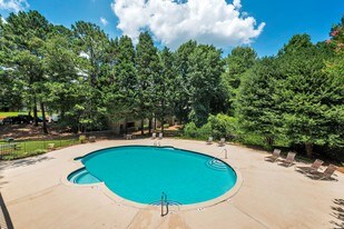 The Fields Peachtree Retreat Apartments