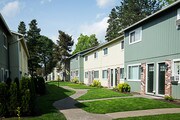 Farmington Townhomes Apartments