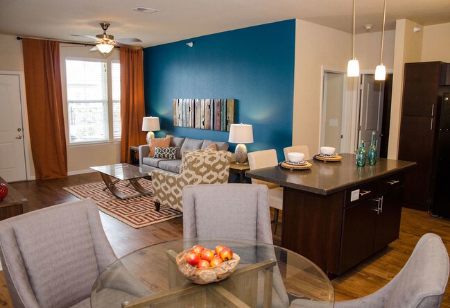 Springs At Apple Valley Apartments