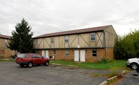 2271 Webster Canyon Ct Apartments