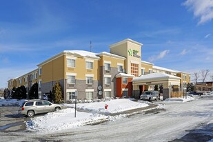 Furnished Studio – Detroit - Auburn Hills ... Apartments