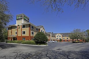 Furnished Studio – Jacksonville - Lenoir A... Apartments