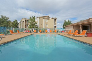 Cheyenne Pointe-Las-vegas Apartments