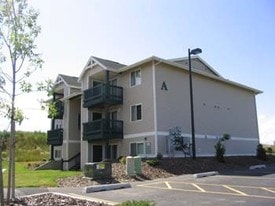 Pine Ridge Apartments
