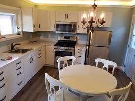 5086 Barnard St Simi Valley CA Apartments