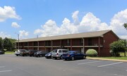 The Woods of Lakeland Apartments