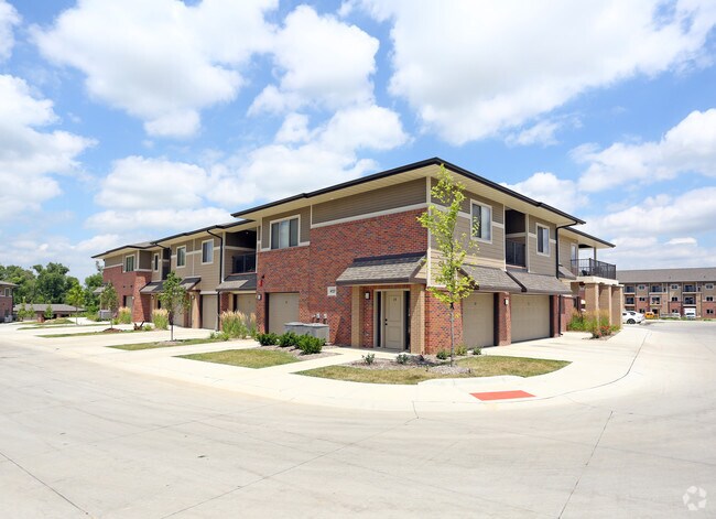 Villas of Omaha at Butler Ridge Apartments