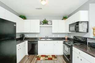 Catalina Village Apartments