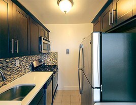 140-02 84th Dr Queens NY Apartments