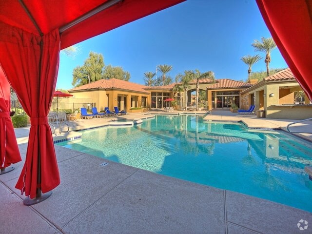 The Retreat Apartments