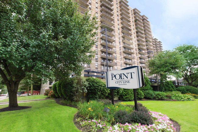 The Point at City Line Apartments