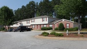 Canterbury Townhomes Apartments