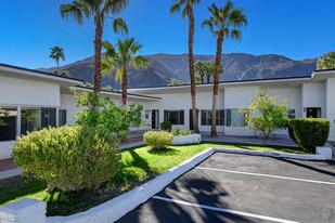 641 North Palm Canyon Drive Apartments