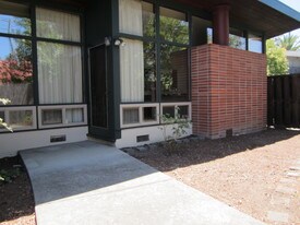 1125 Woodside Rd Redwood City CA Apartments