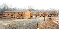 726 Coal River Rd Apartamentos