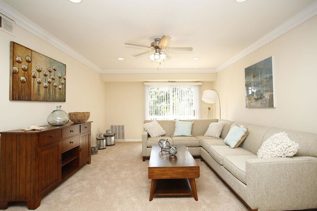 Fairfield Greens At Holbrook Apartments