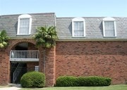 Chateau Baker Apartments