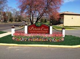 Parkside Court Apartments