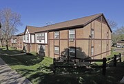 Kensington Pointe Apartments