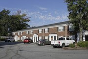 Addison Townhomes Apartments