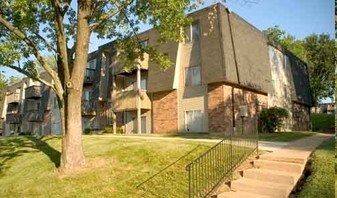 The Woodlands Apartments