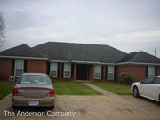 3 Bedroom Single-Family Home for Rent $695