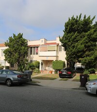 1149 N Maryland Ave Apartments