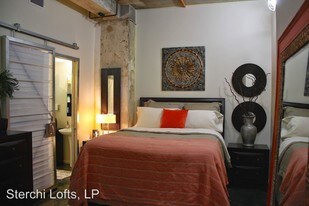 1 Bedroom Condo Unit for Rent $950