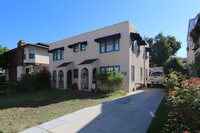 1116 N Maryland Ave Apartments