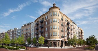 The Flats at West Broad Village Apartments