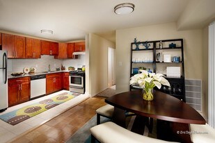 Franklin Park at Greenbelt Station Apartments