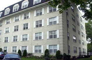 Gaia Renaissance Apartments