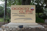 Acacia Cliffs Apartments