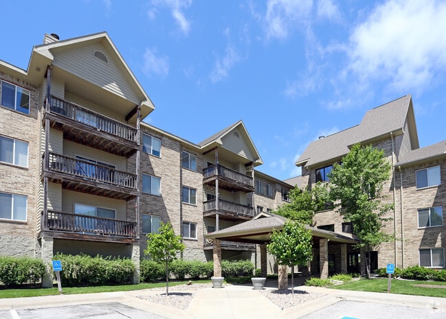 Wyndham Hill by Broadmoor Apartments