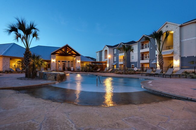 The Residence At Midland Apartments