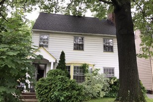 3600 Daleford Rd Shaker Heights OH