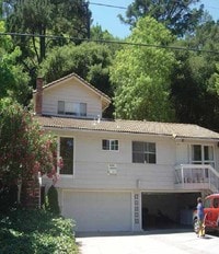 2072-2078 Donald Dr Apartments