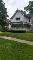627 Fountain St NE Grand Rapids MI Apartments