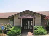 Town & Country Apartments