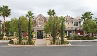 Venicia Apartments