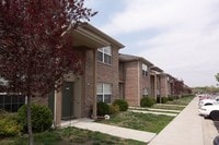 Canterbury House Apartments - Columbus