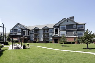 Saxon Woods Apartments