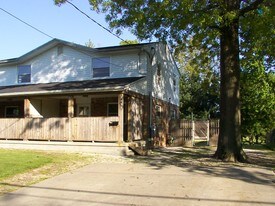 2490 Maplehurst Dr Stow OH Apartments