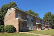 Maple Manor Apartments
